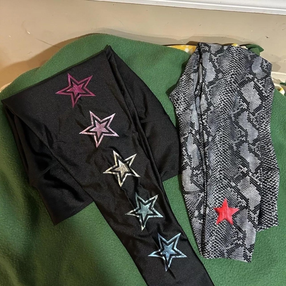 Lot of 2 Pixie Lane Pixielane Lightning Bolt snake & black leggings stars XL